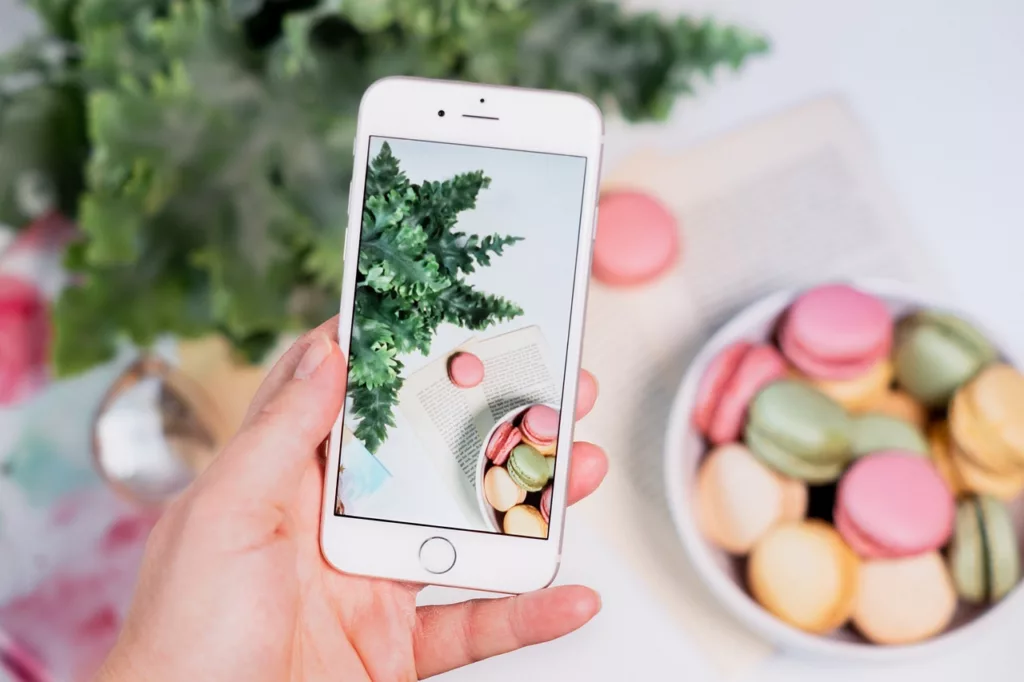 Top Tips For Taking Great Photographs On Your Phone For Your Business
